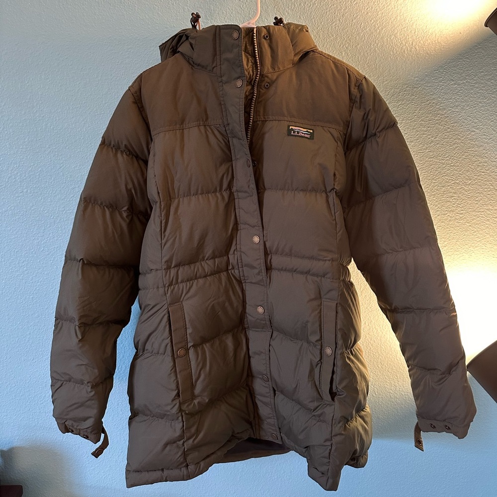 LL Bean Olive Green Puffer Zip Up Long Line Parka Large